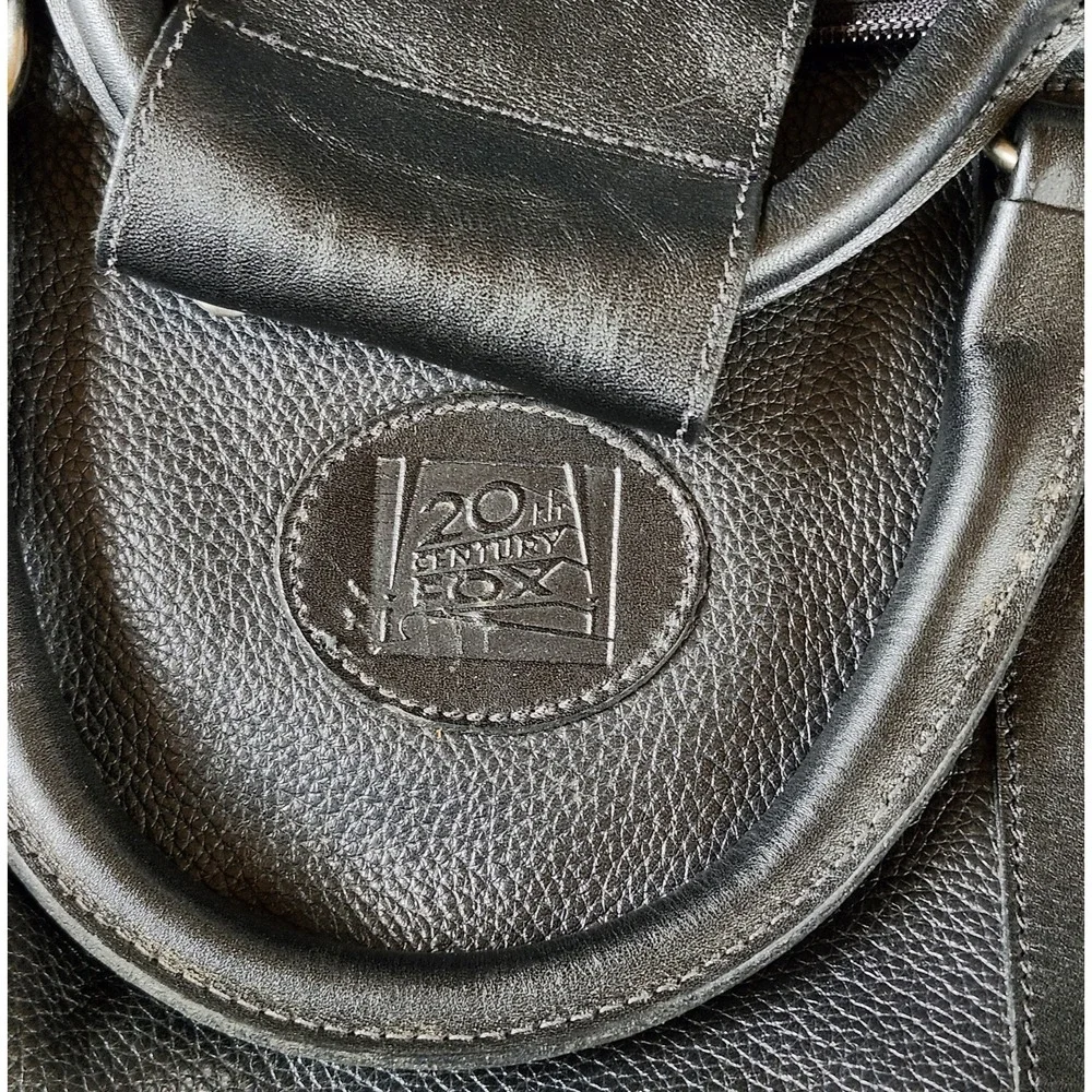 ROOTS HD CANADA LEATHER BLACK DUFFLE WEEKENDER TRAVEL BAG 20th Century Fox